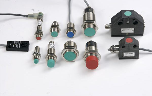 Products - SEZ - Industrial Plugs & Sockets